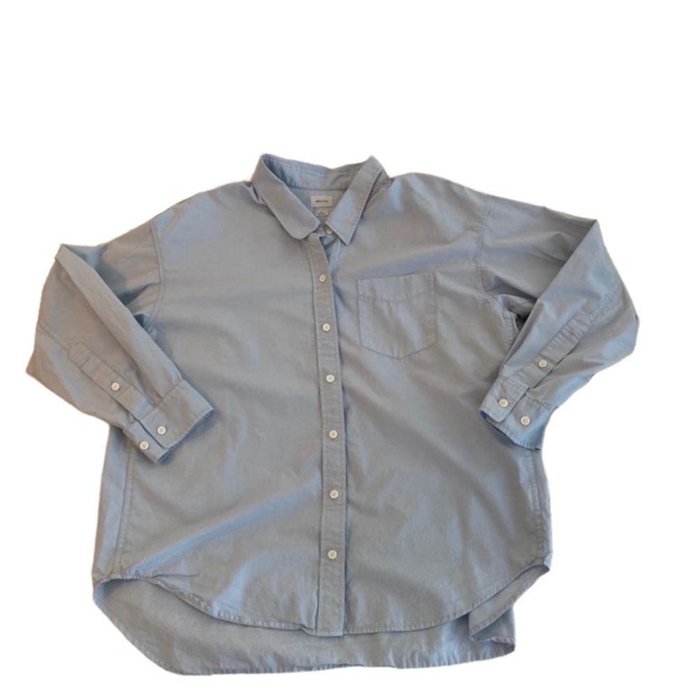 Wilfred Free Size MED Boyfriend Button Down Shirt 100% Cotton Oversized Lgt Blue